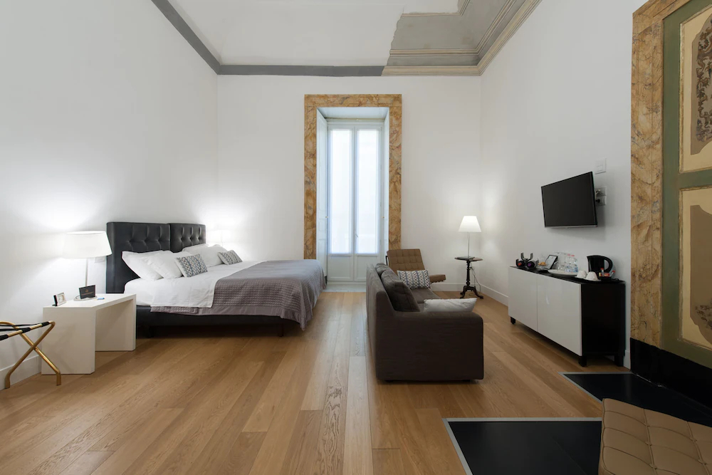 Santa Chiara Boutique Hotel