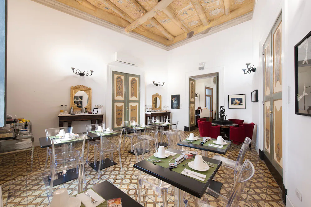 Santa Chiara Boutique Hotel