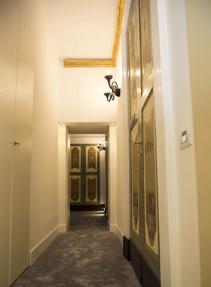 Santa Chiara Boutique Hotel