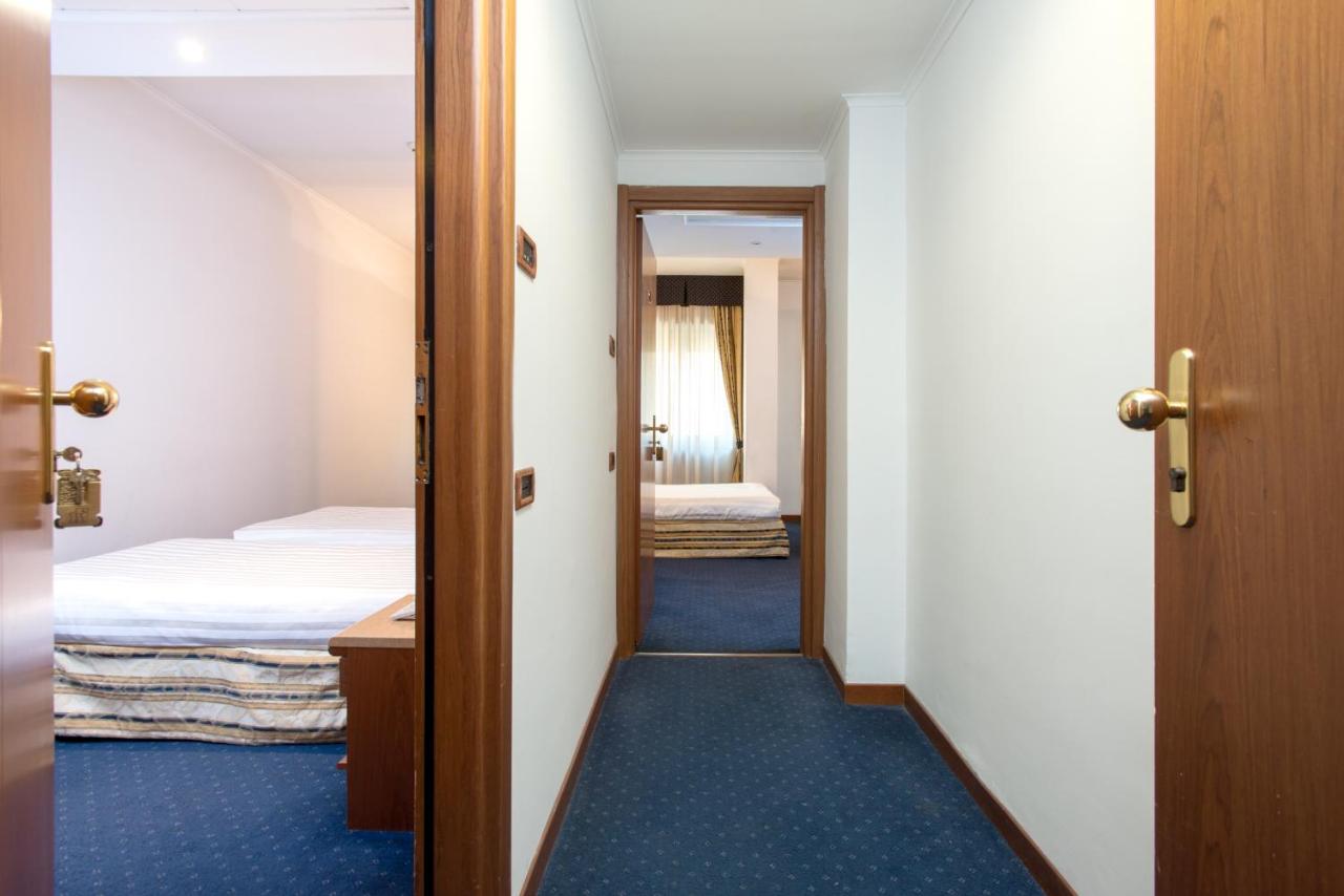 LHP Napoli Palace & SPA