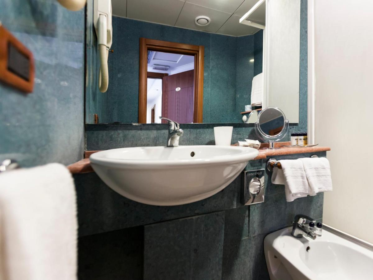 LHP Napoli Palace & SPA