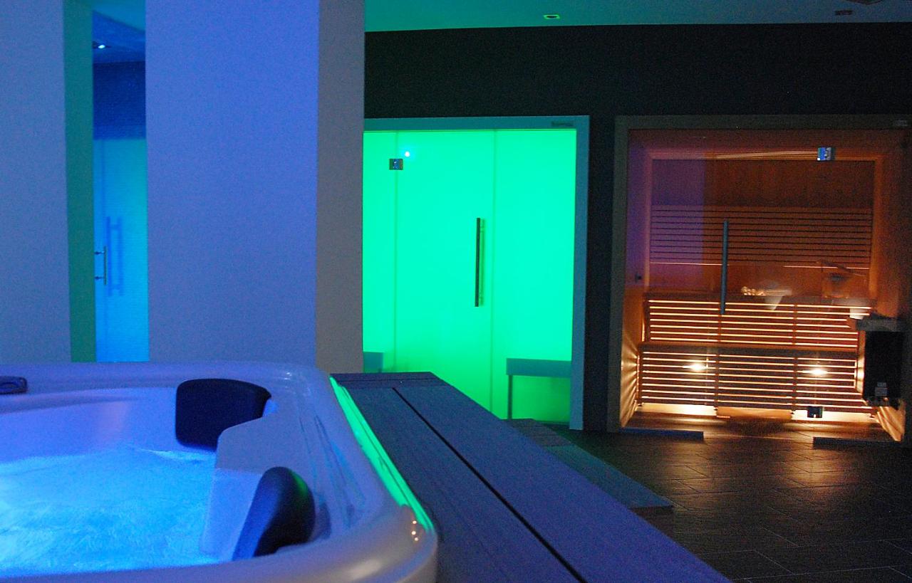 LHP Napoli Palace & SPA