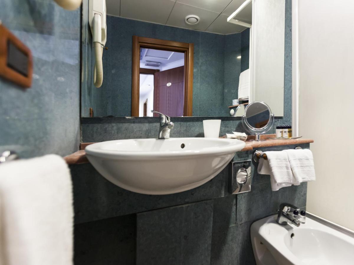 LHP Napoli Palace & SPA