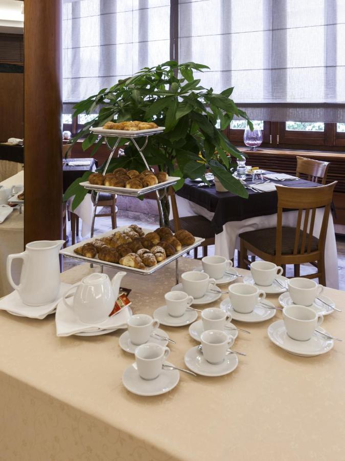 LHP Napoli Palace & SPA