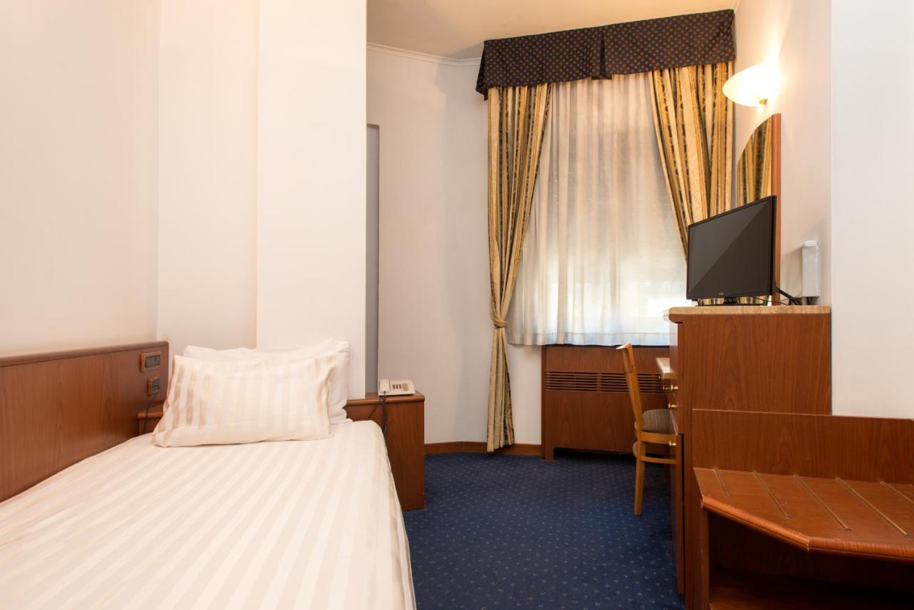 LHP Napoli Palace & SPA