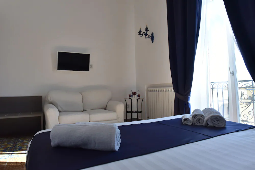 Specchio Di Parthenope