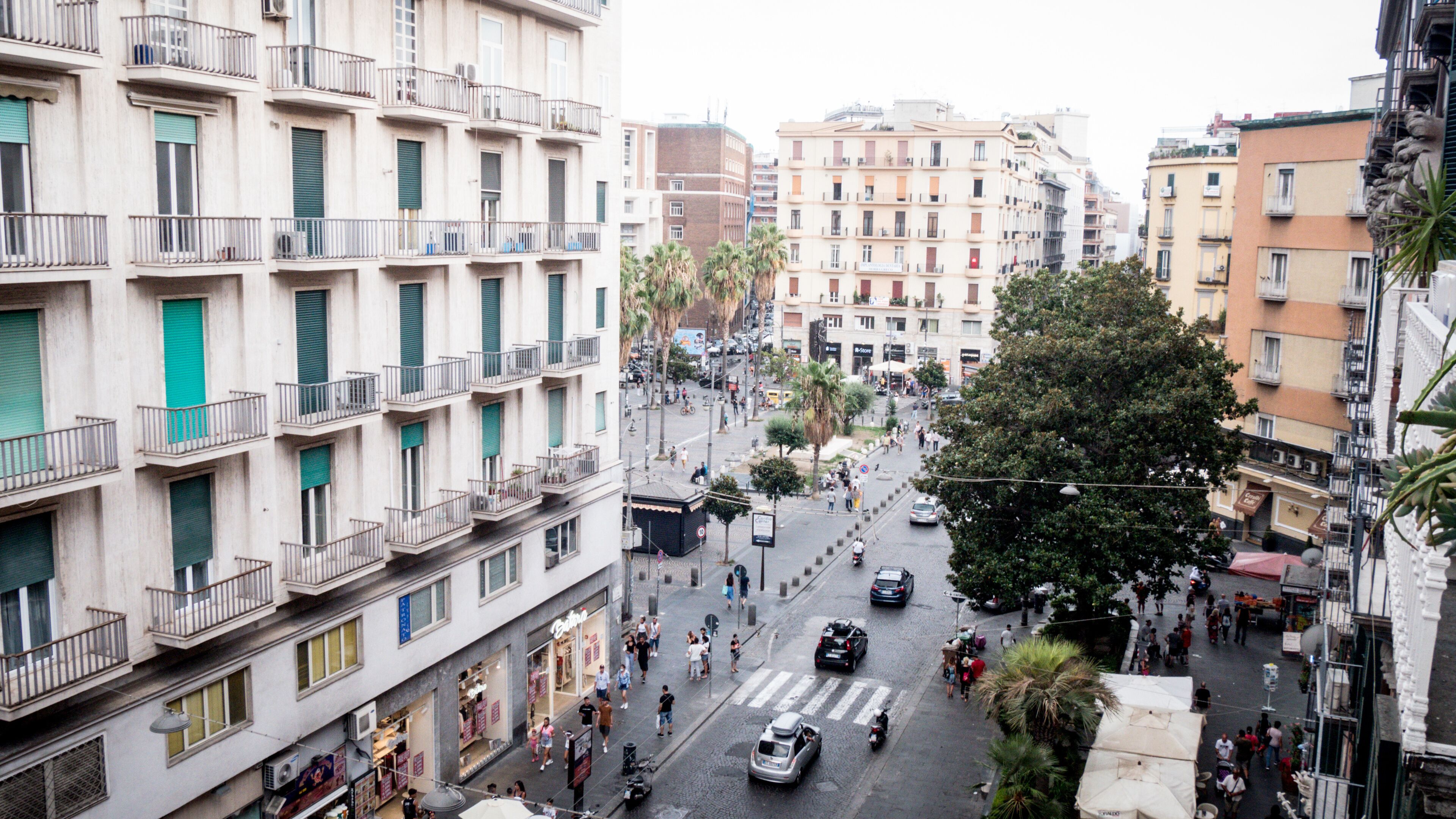 Toledo Class - B&B Naples