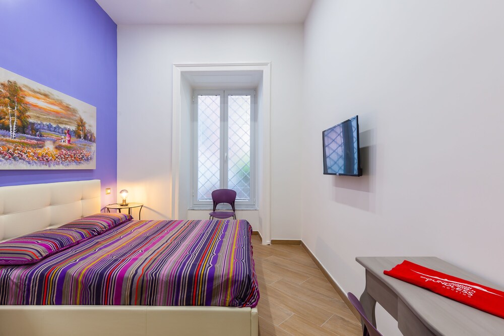 Vomero Rooms by Napoliapartments