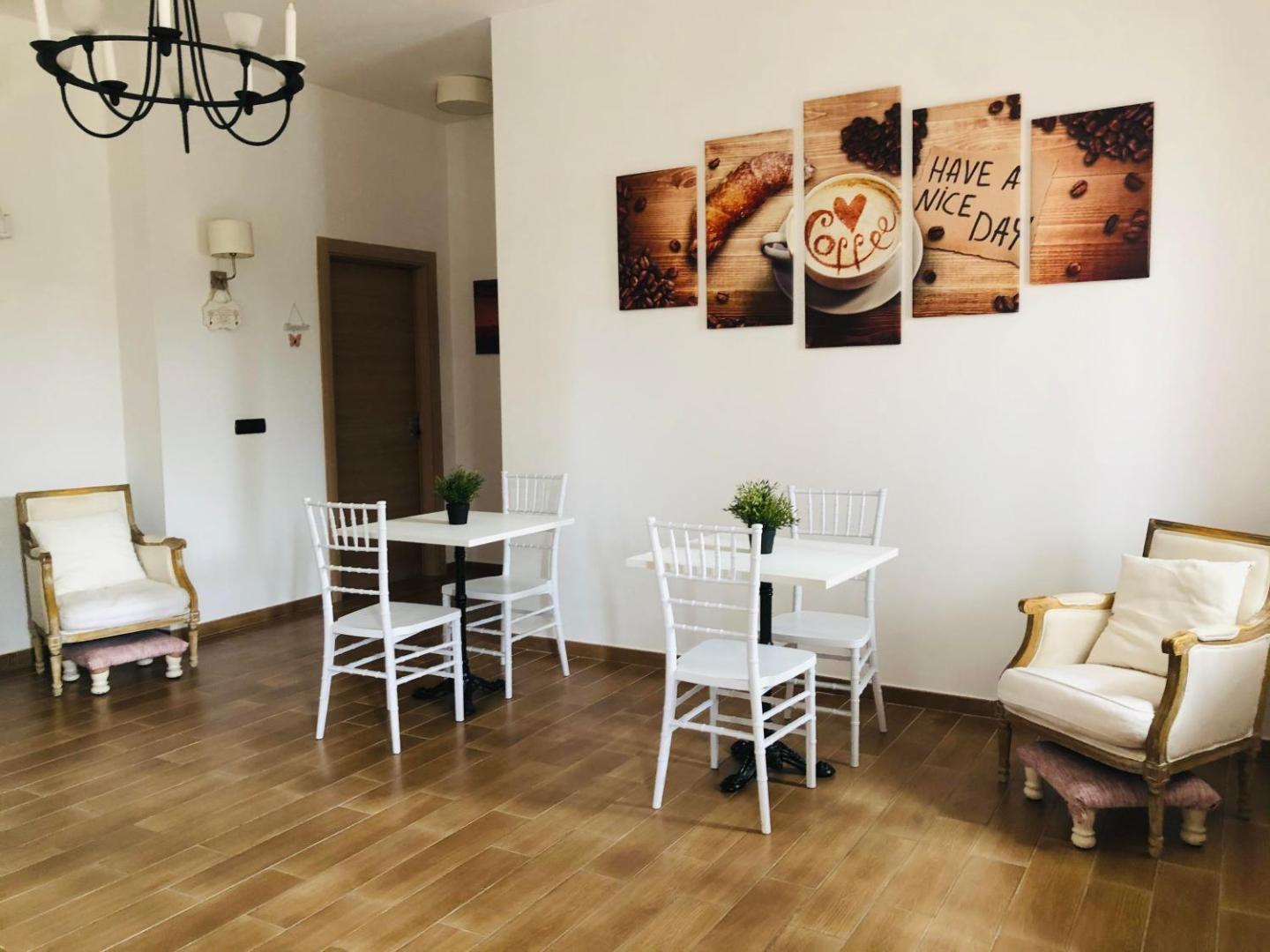 Zia Bi Bed And Breakfast