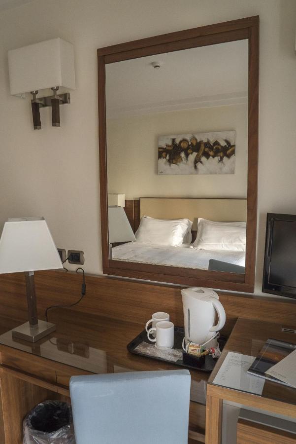 Suites & Residence Hotel