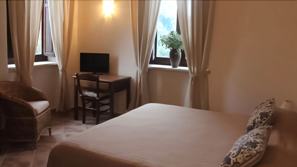 Tenuta Convivium Cuma