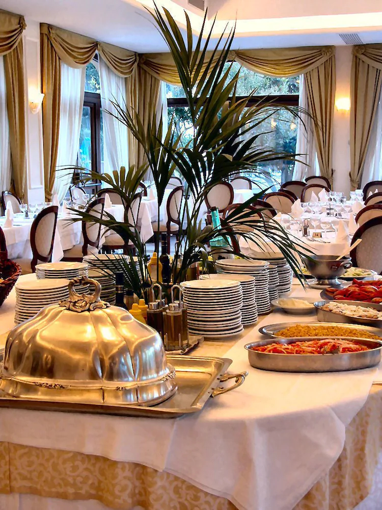 Grand Hotel Hermitage & Villa Romita