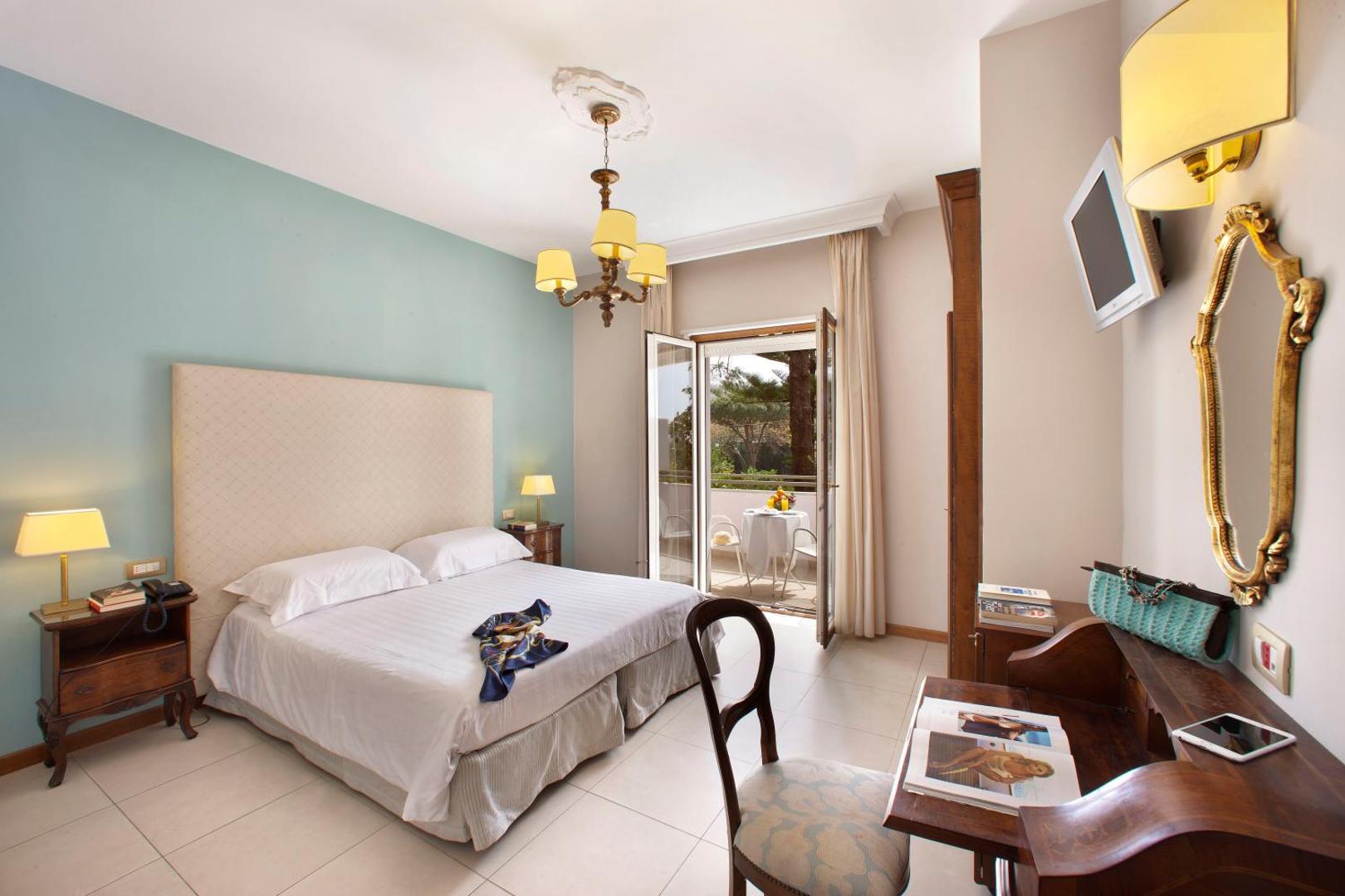 Hotel Alpha Sorrento Coast