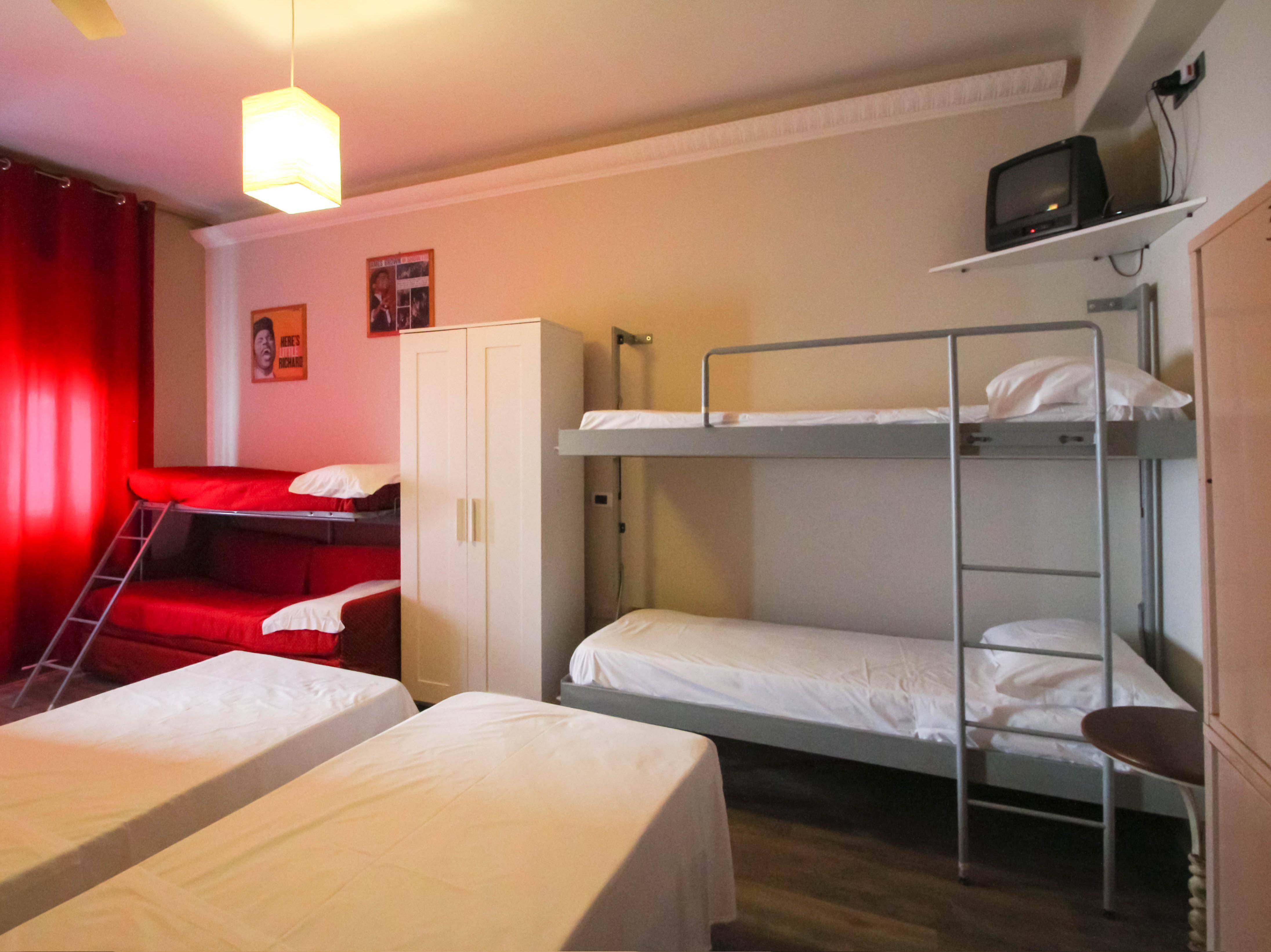 Le Sirene Hostel