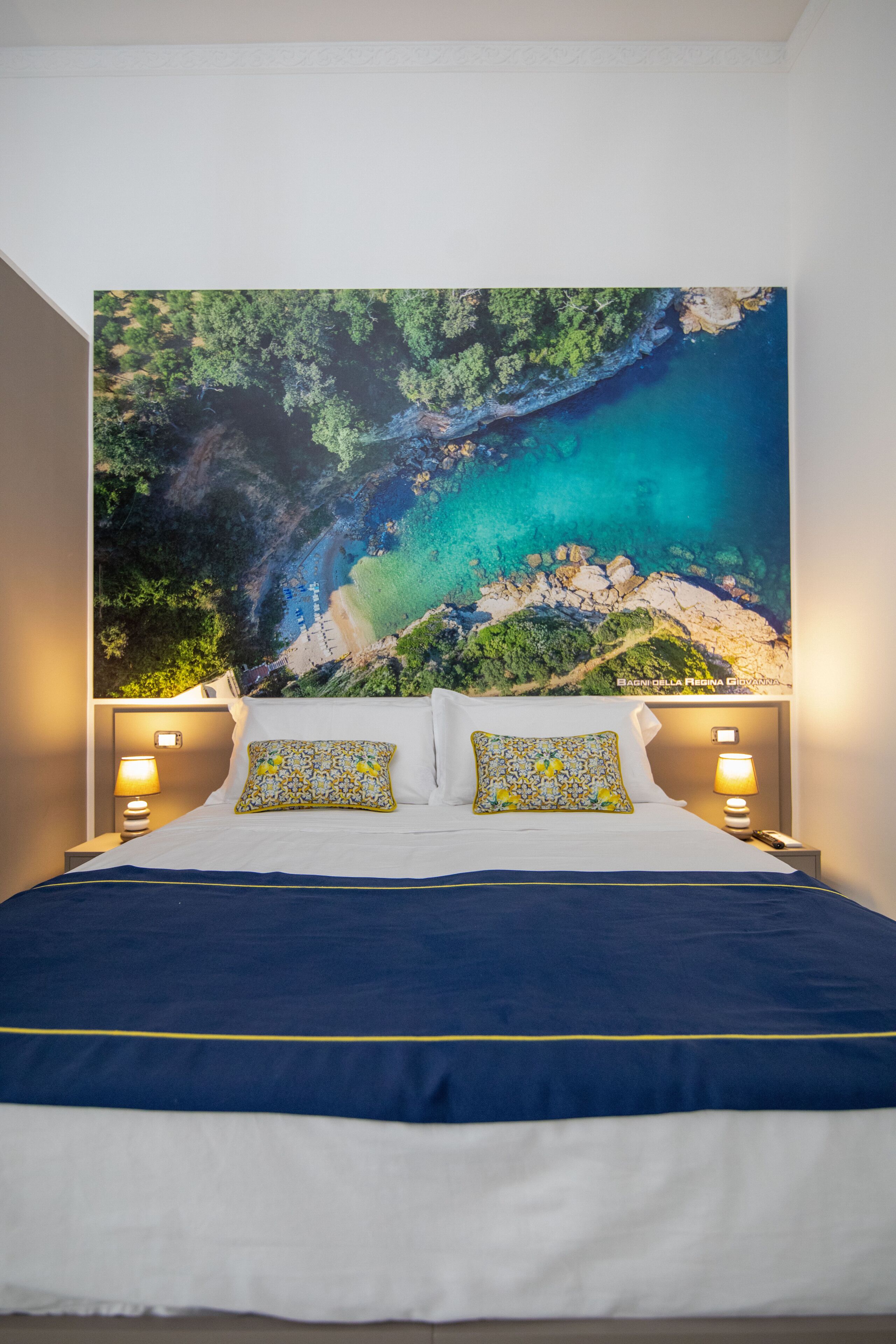 Palazzo Caracciolo Del Sole