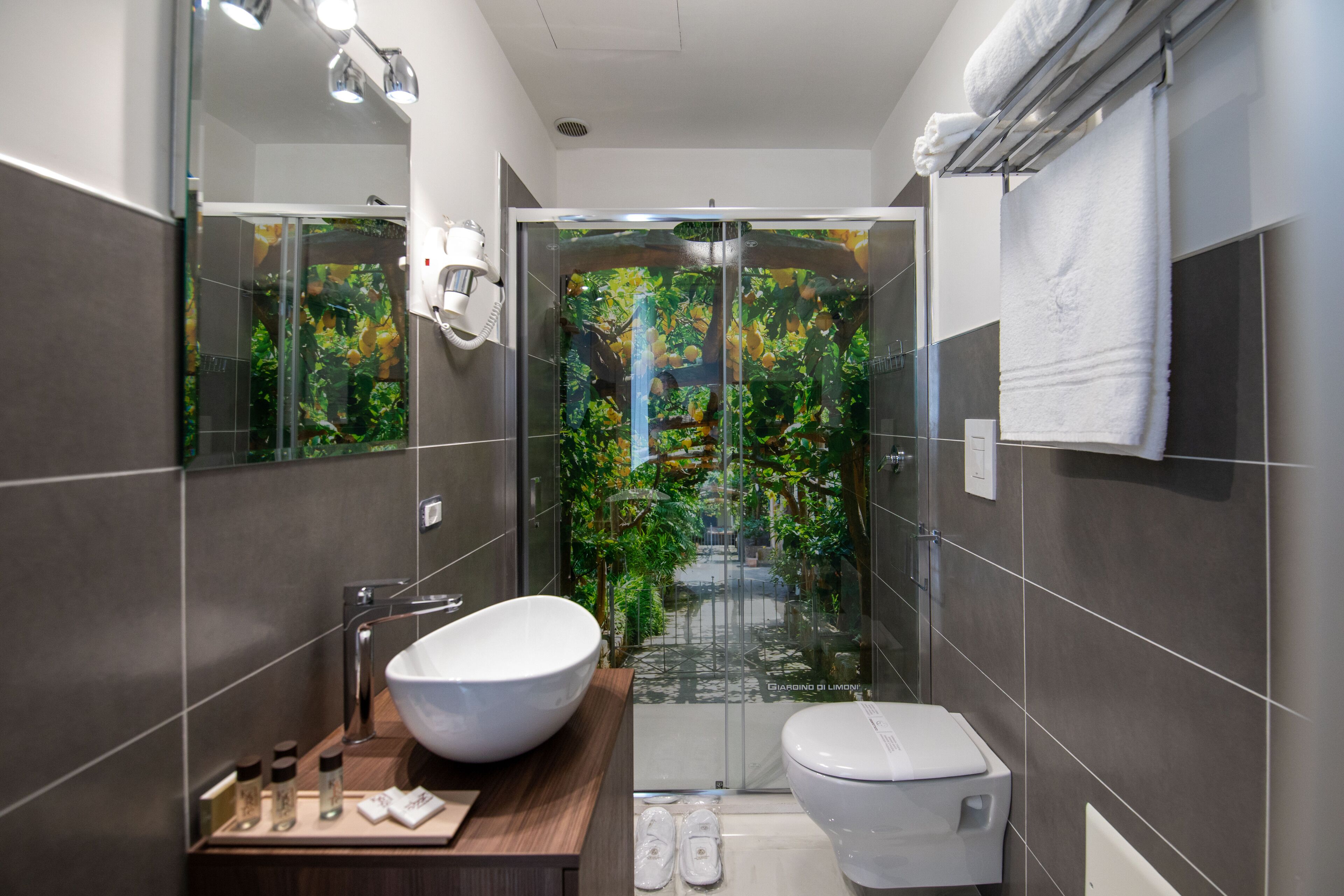 Palazzo Caracciolo Del Sole