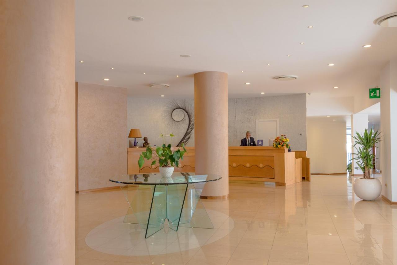 Grand Hotel Moon Valley