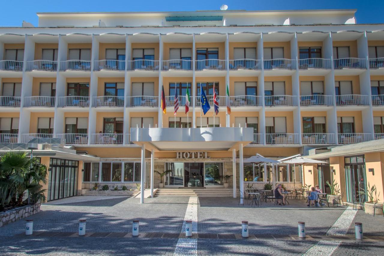 Grand Hotel Moon Valley
