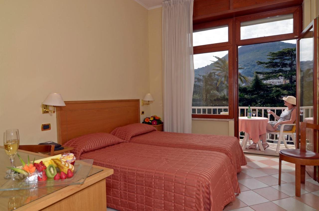 Grand Hotel Moon Valley