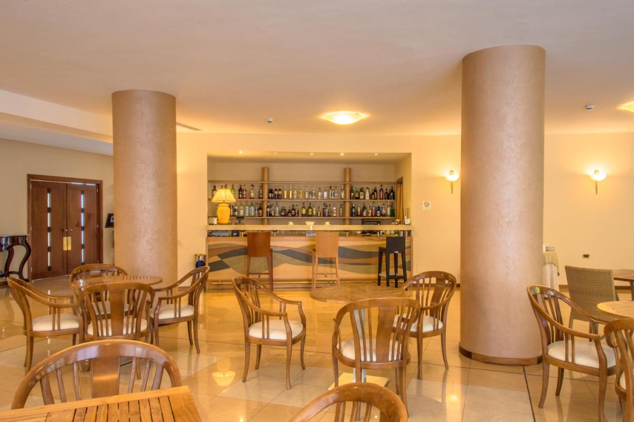 Grand Hotel Moon Valley