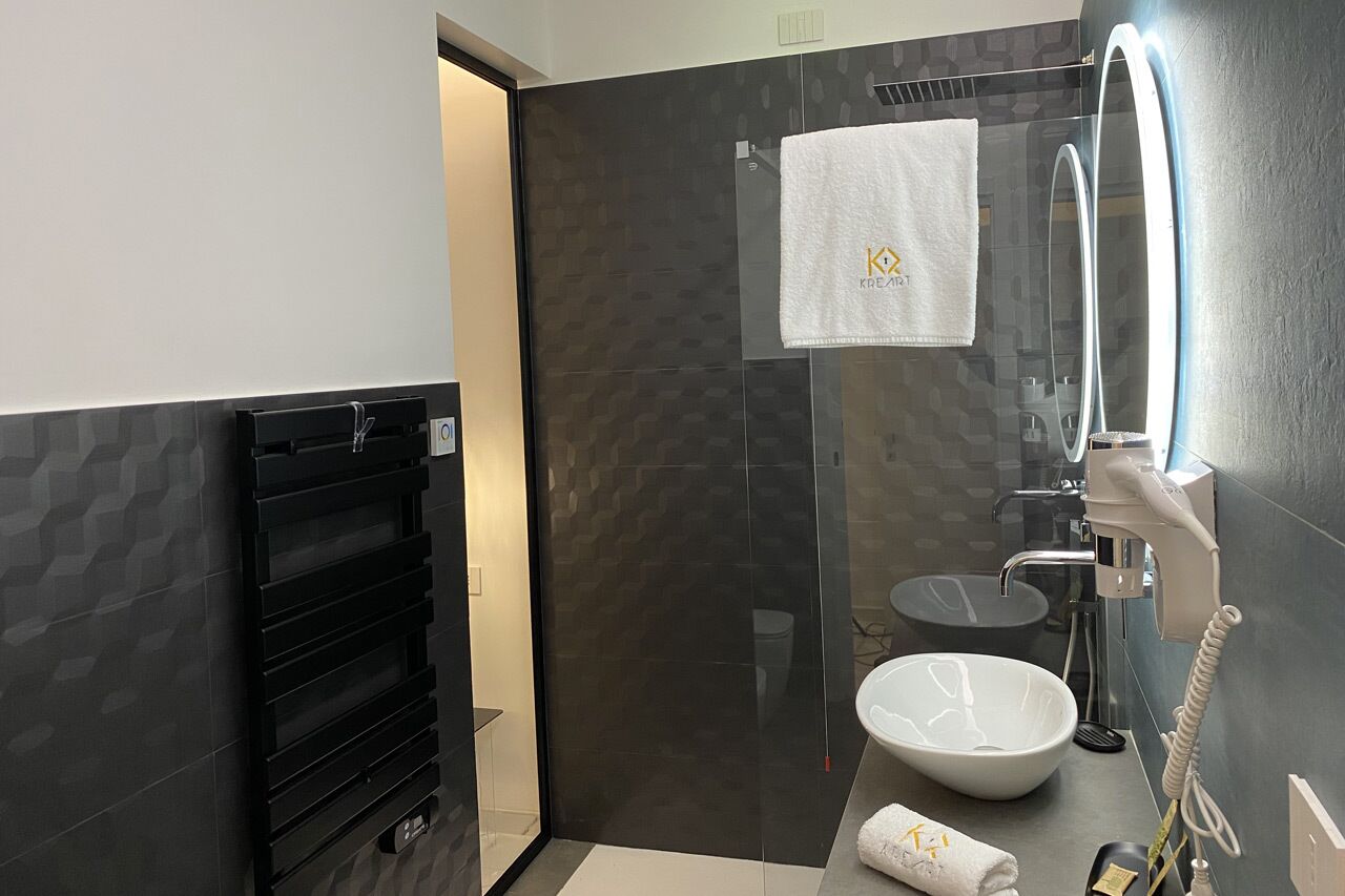 Kreart Suite Rooms