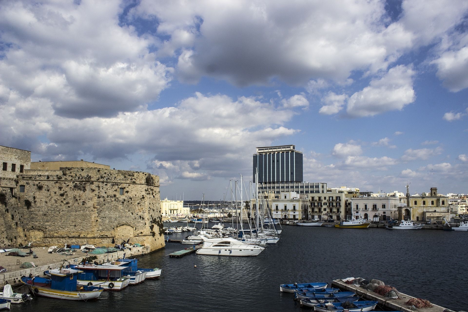 Bluemarine Apartment Activlife