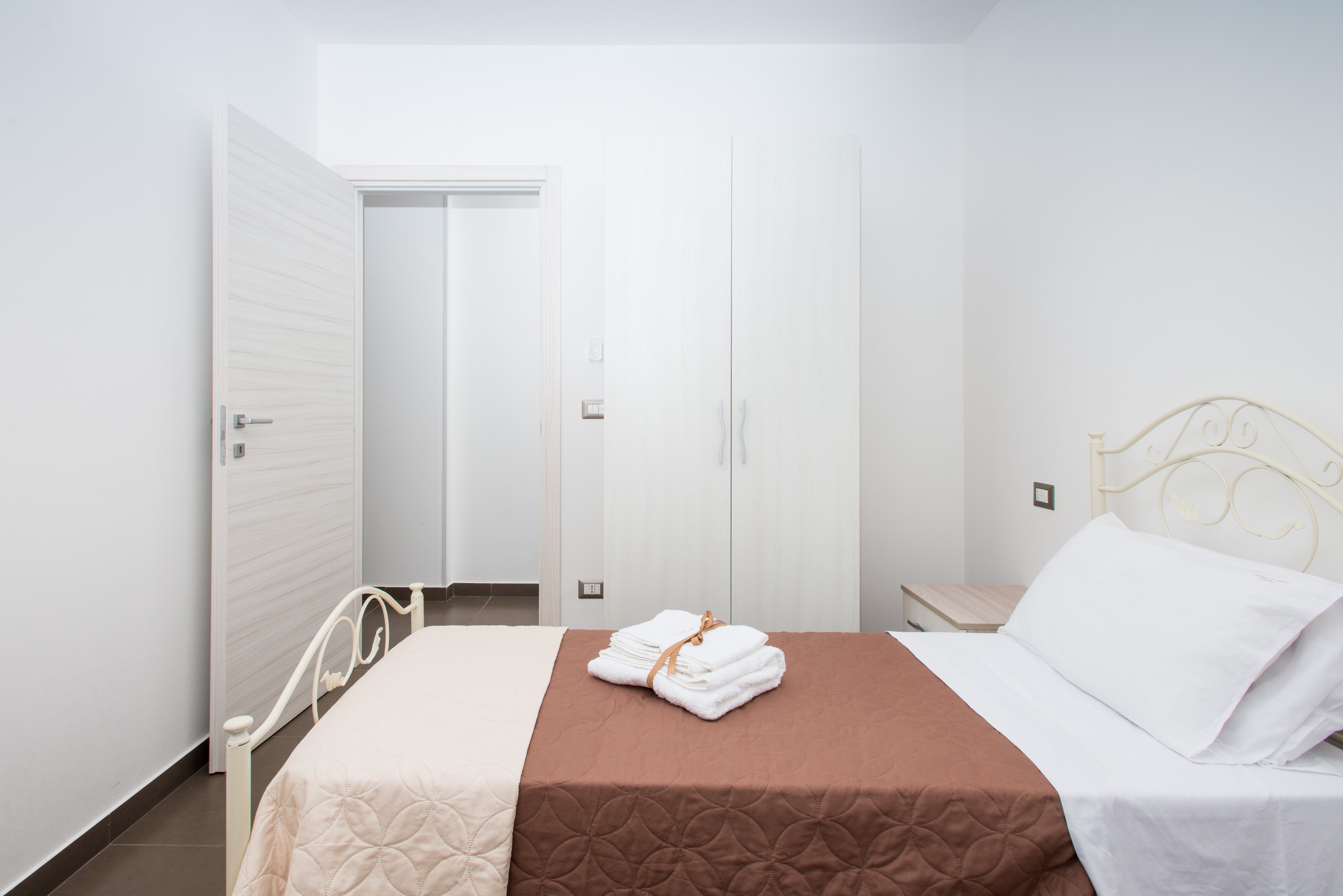 Galileo Suites & Apartments