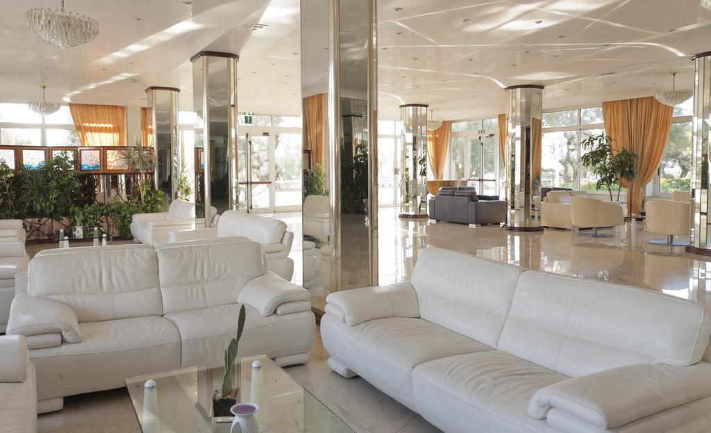 Grand Hotel Costa Brada