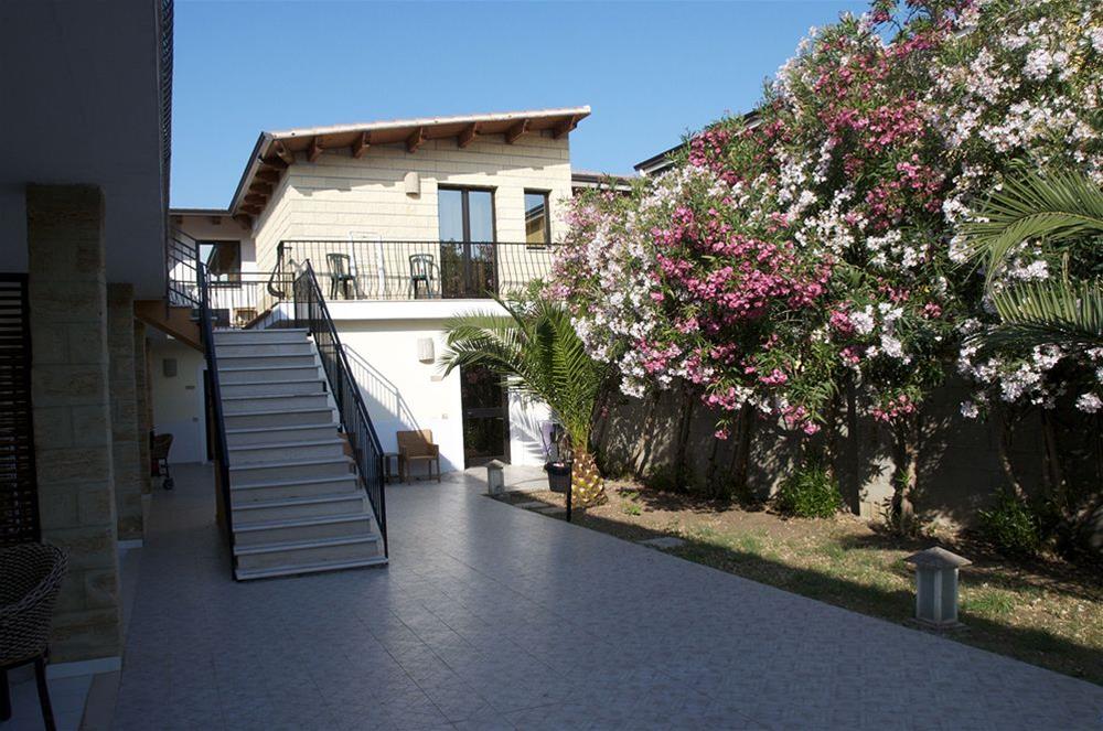 Baia Dei Gigli Hotel Club