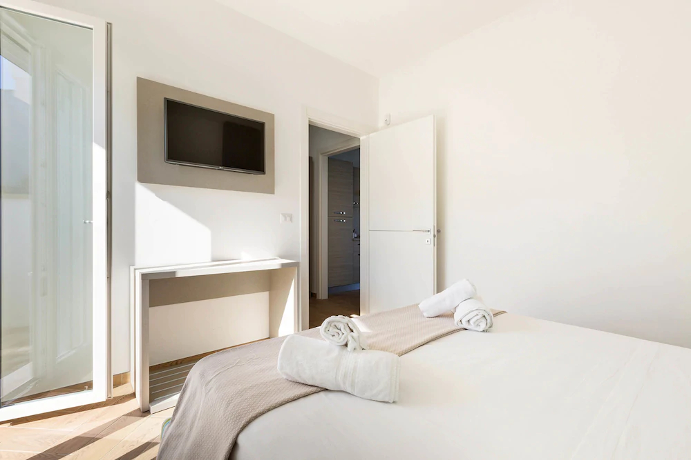 Absolute Suite Apartments