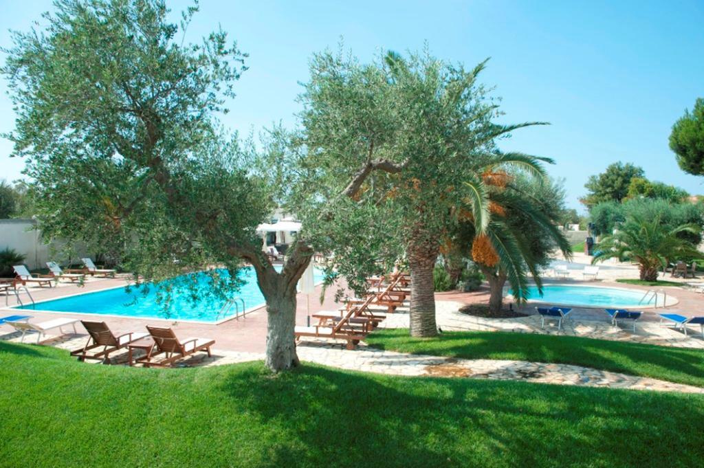 Villa Hermosa Resort