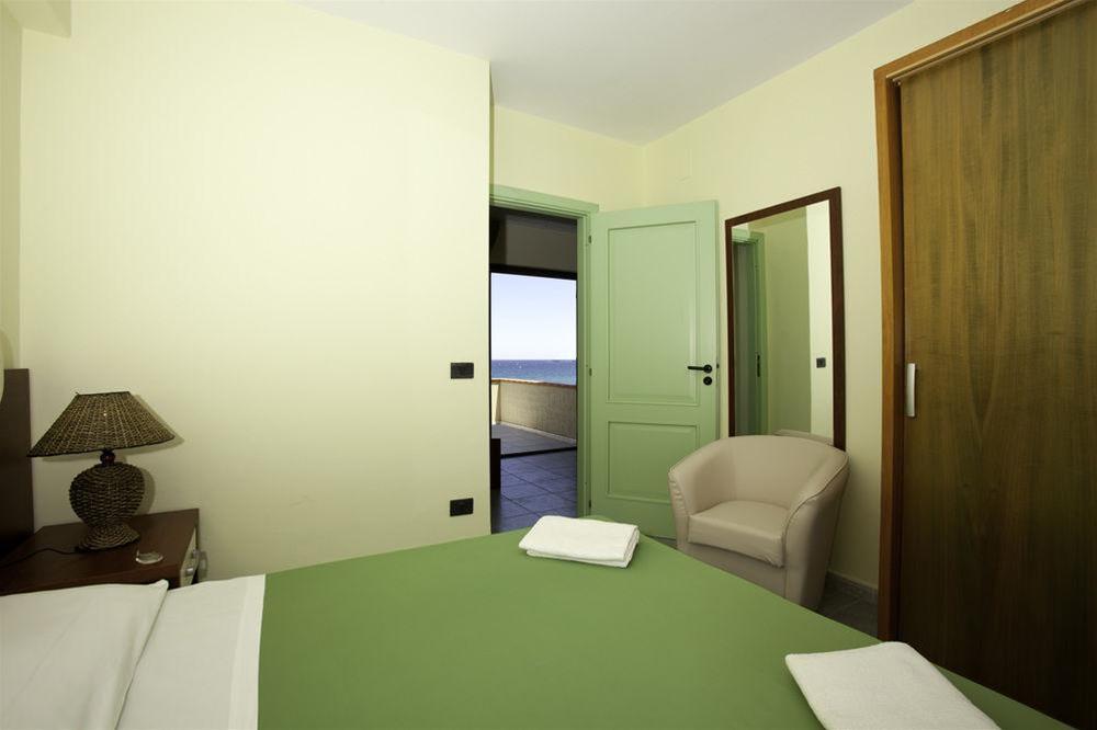 Hotel Village Paradise