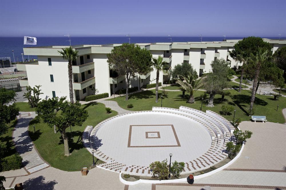 Hotel Village Paradise