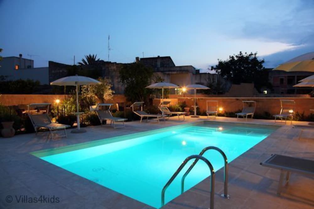 The Courtyard - Anna