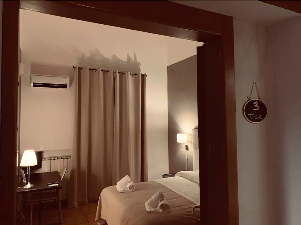 A Due Passi Dal Ponte