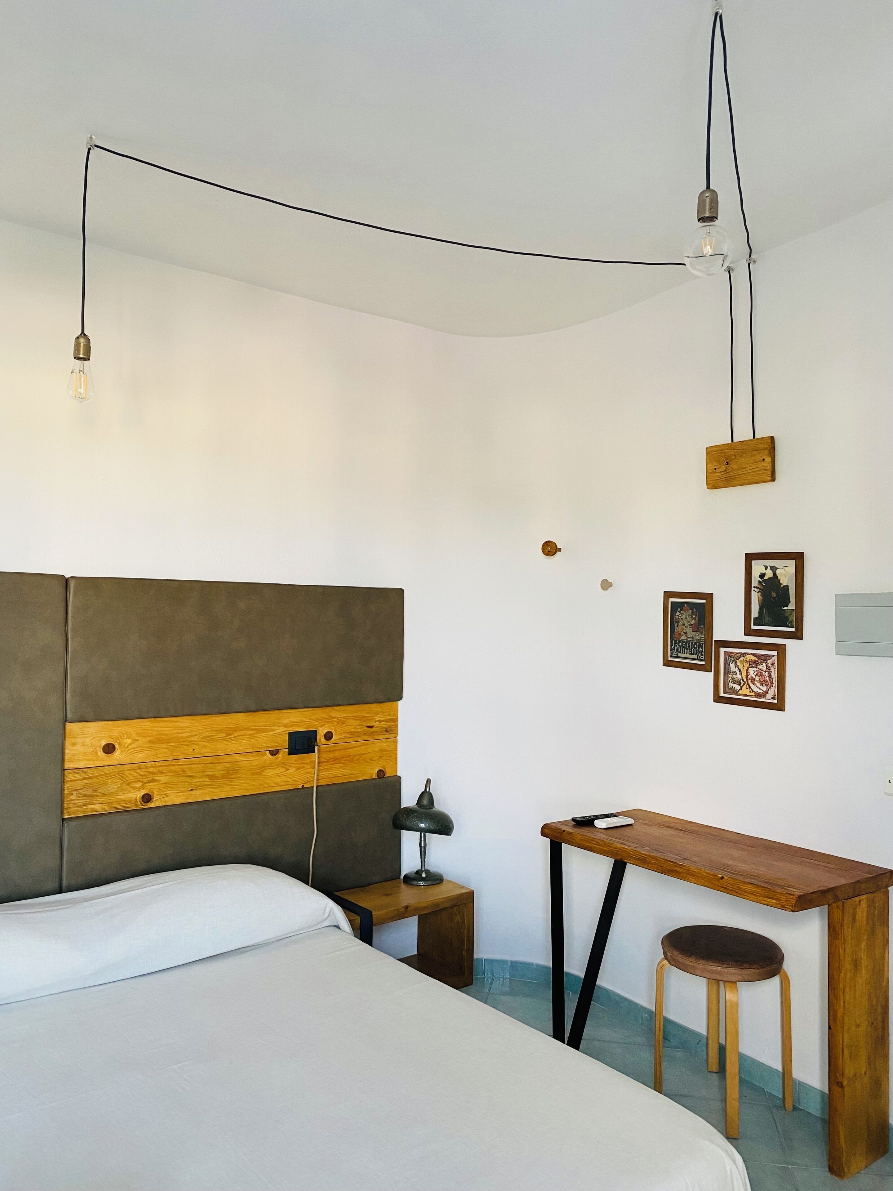 Black Market Hotel