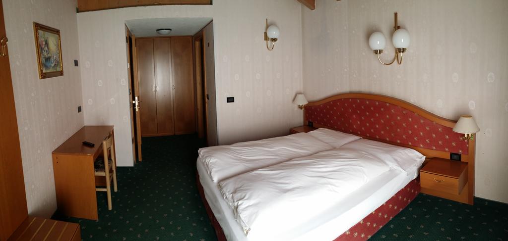 Hotel Alba