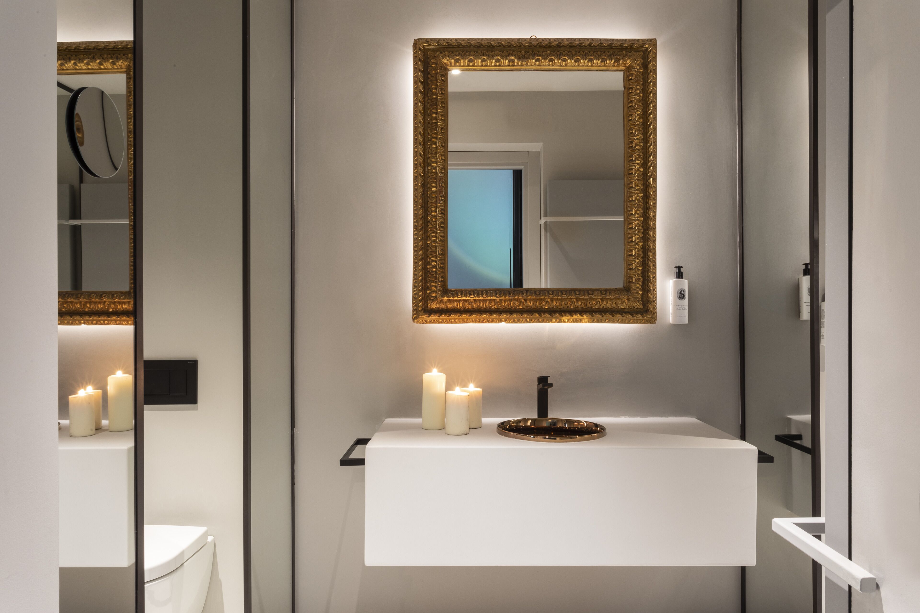 Hotel Palazzo Durazzo Suites