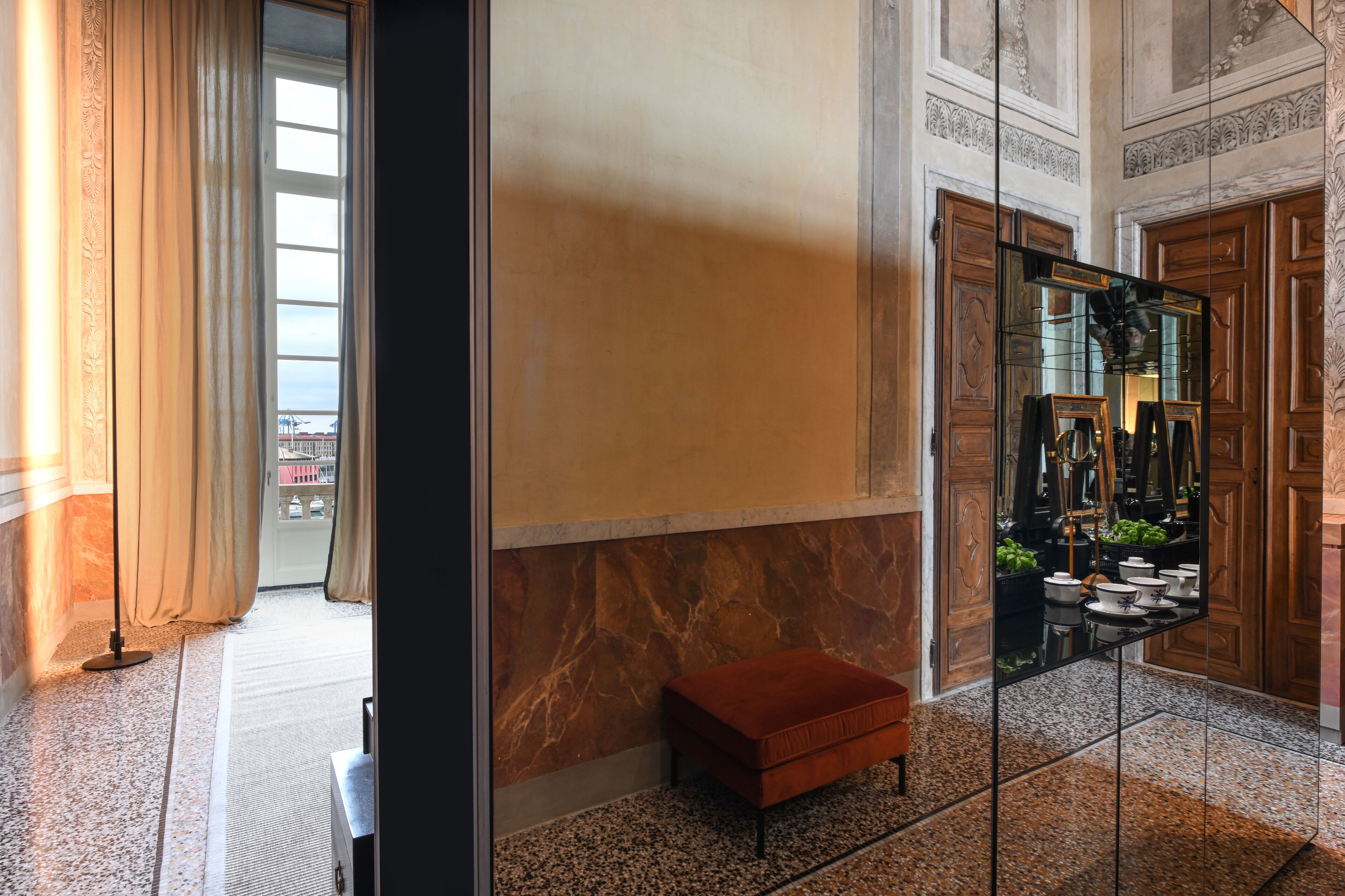 Hotel Palazzo Durazzo Suites