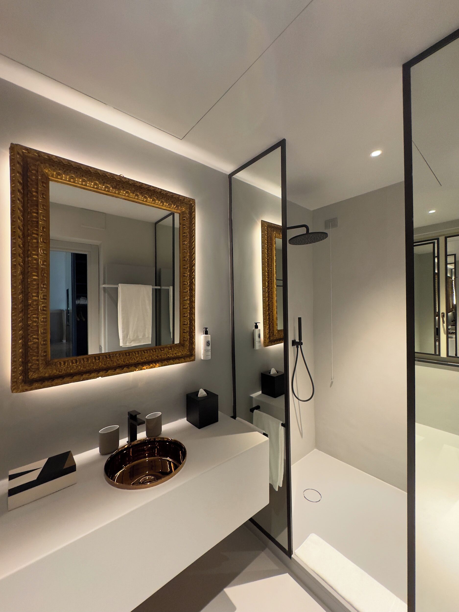 Hotel Palazzo Durazzo Suites