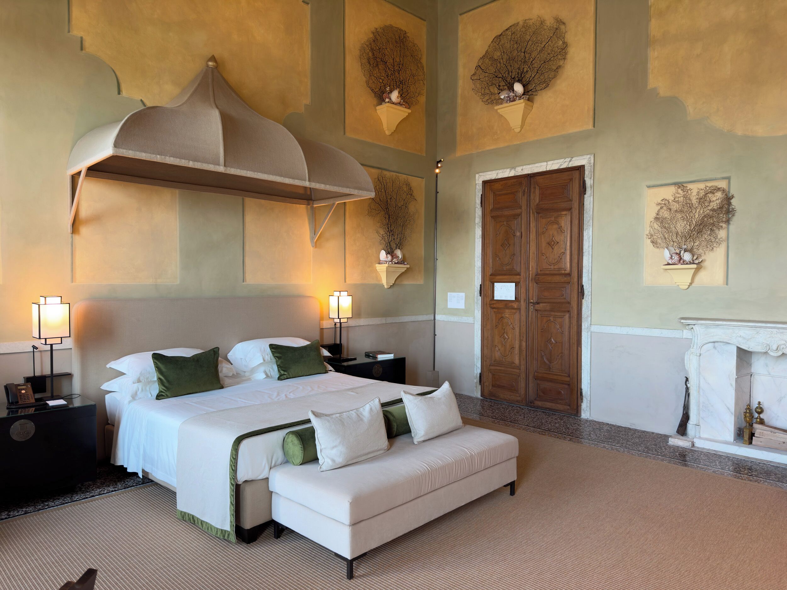 Hotel Palazzo Durazzo Suites