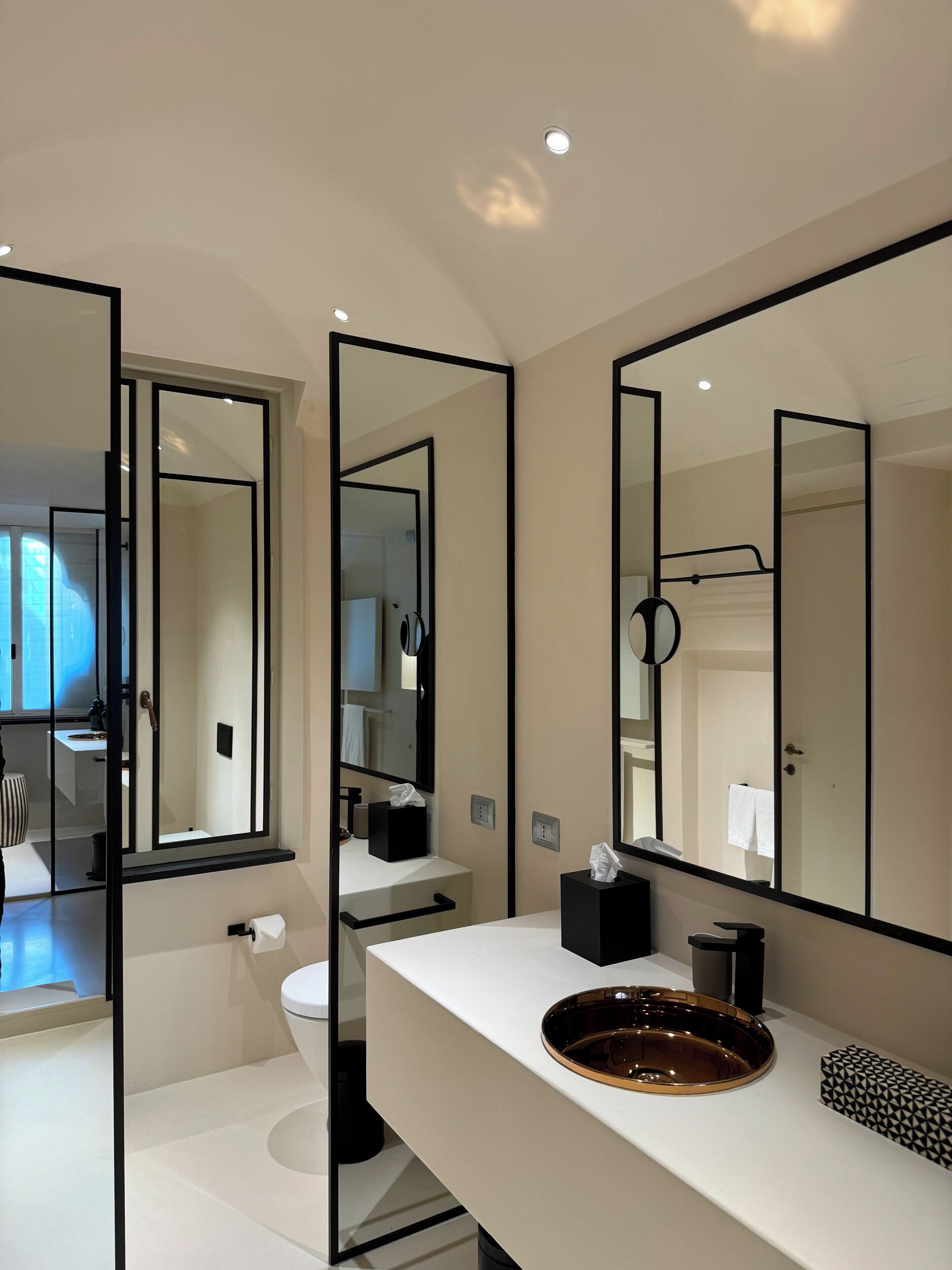 Hotel Palazzo Durazzo Suites