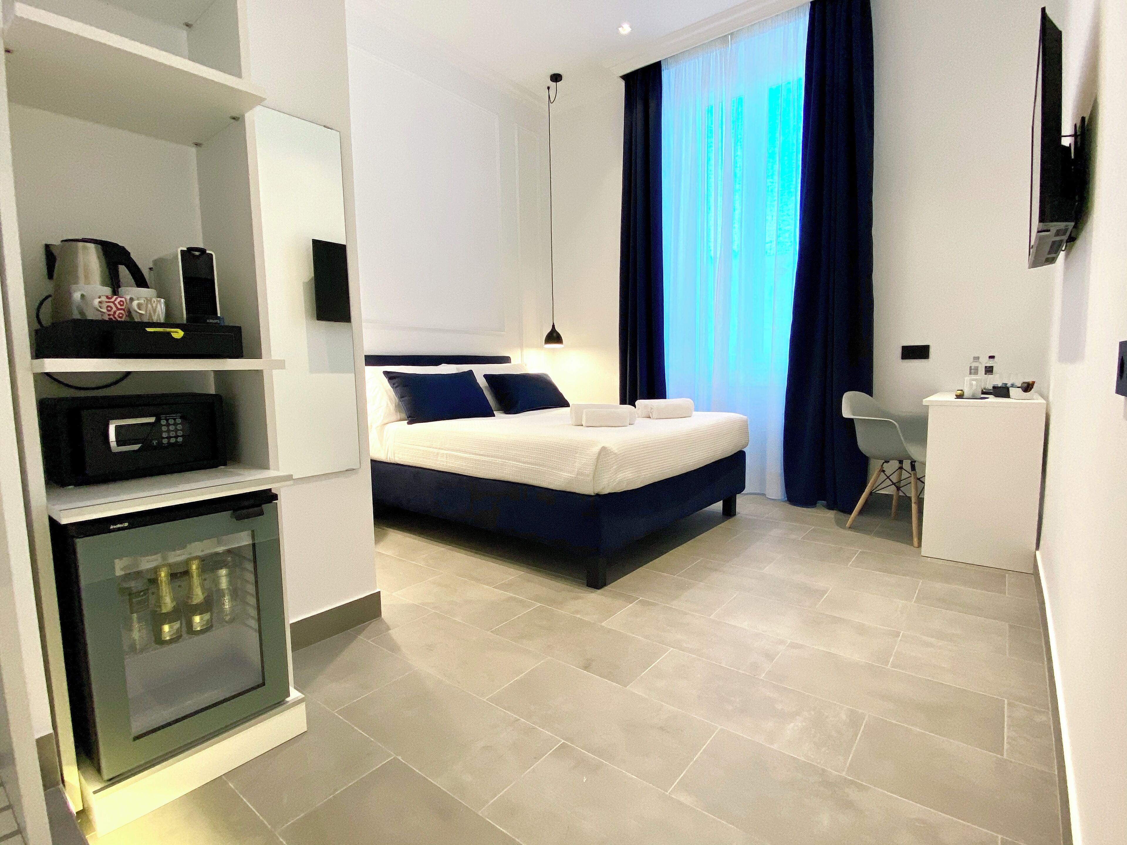 The One Sun N Sea Rooms