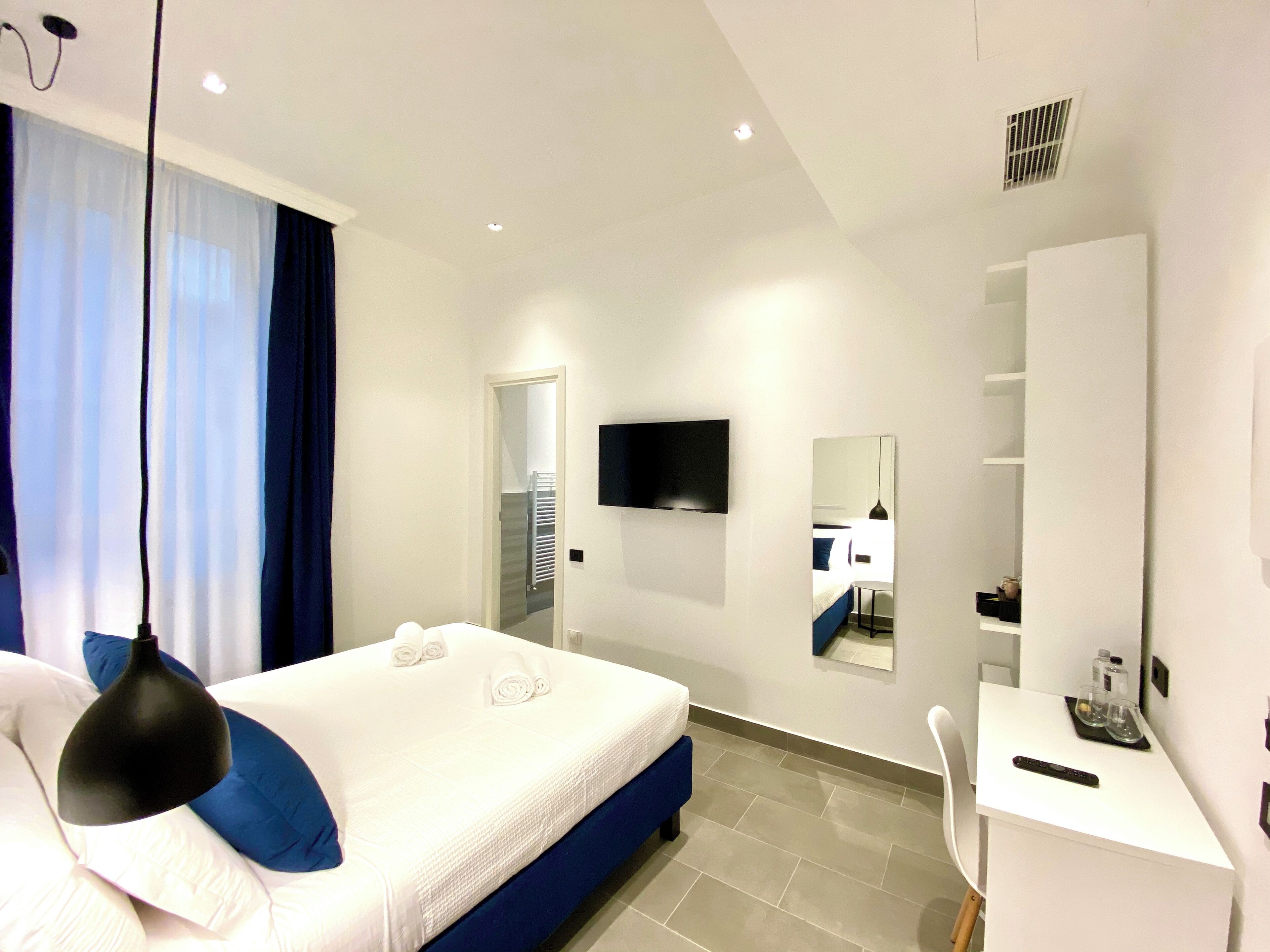 The One Sun N Sea Rooms