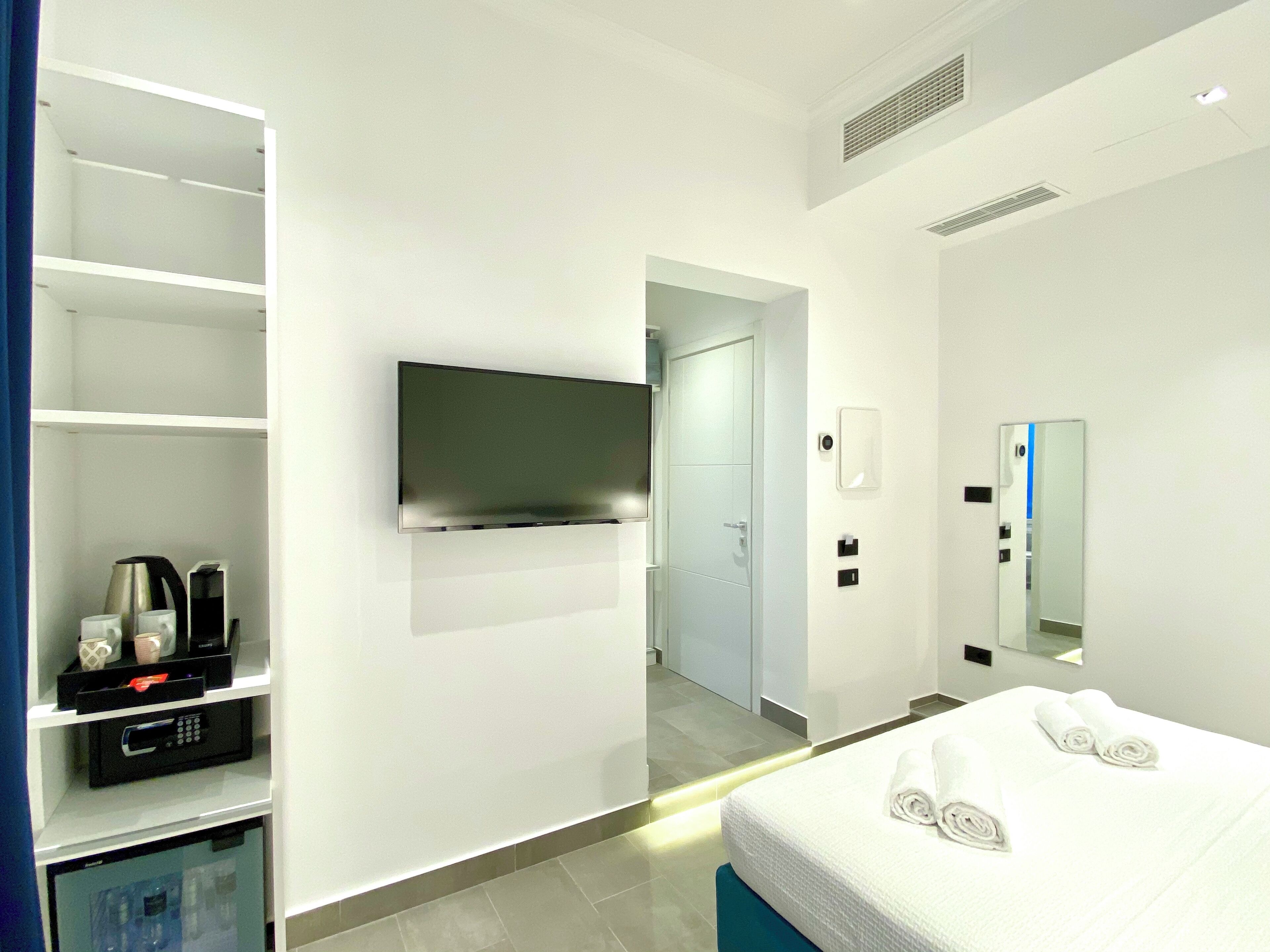 The One Sun N Sea Rooms