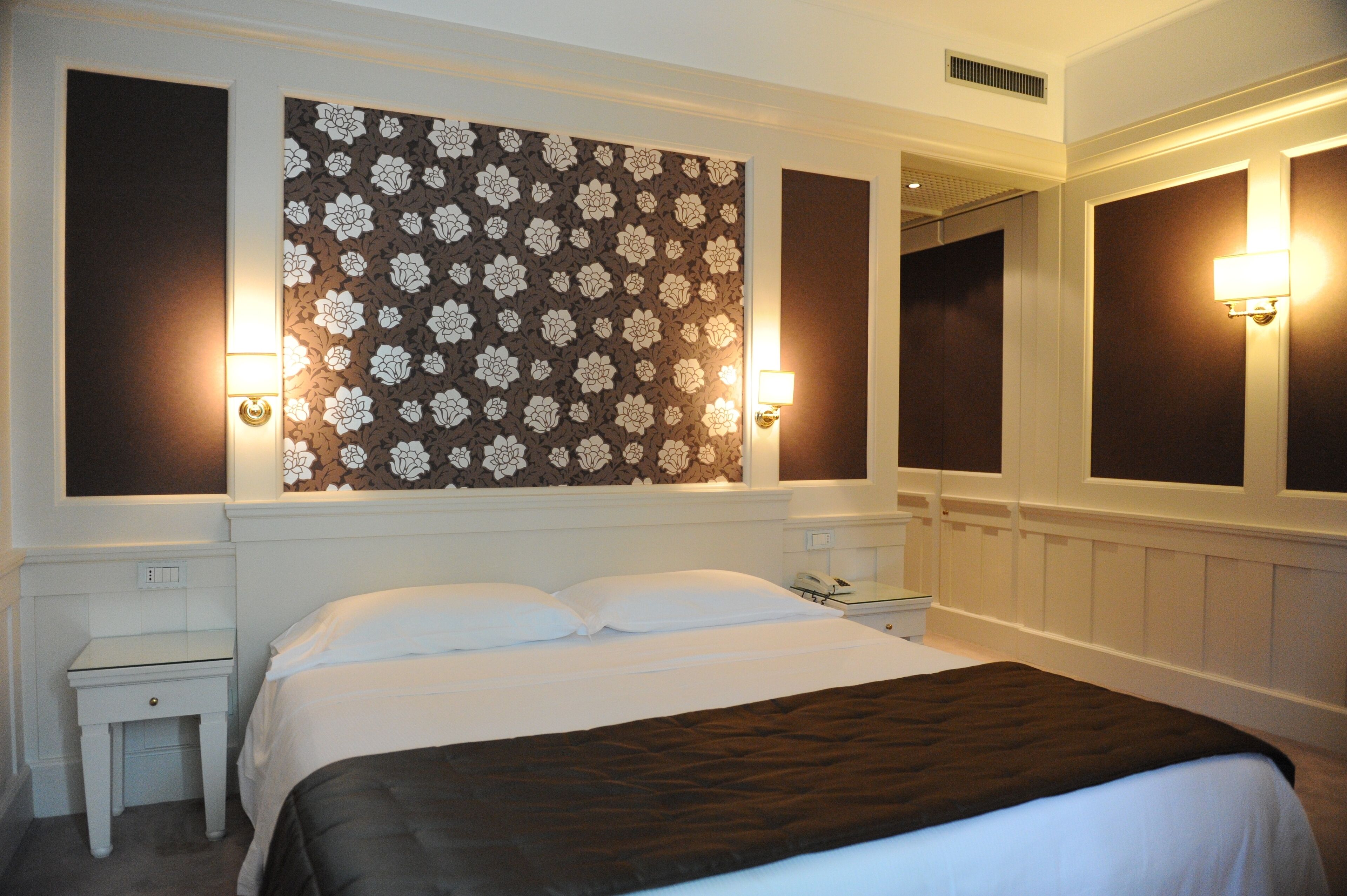 Hotel Rapallo By Hotiday