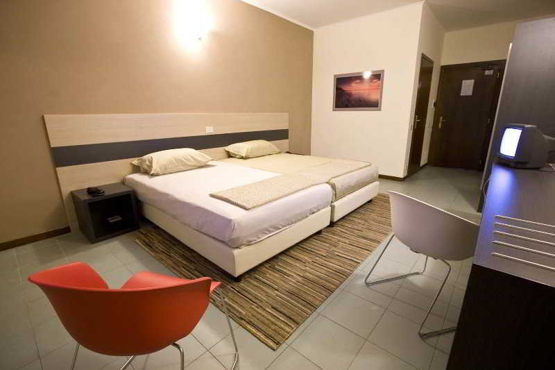 Hotel Alba Torre Maura
