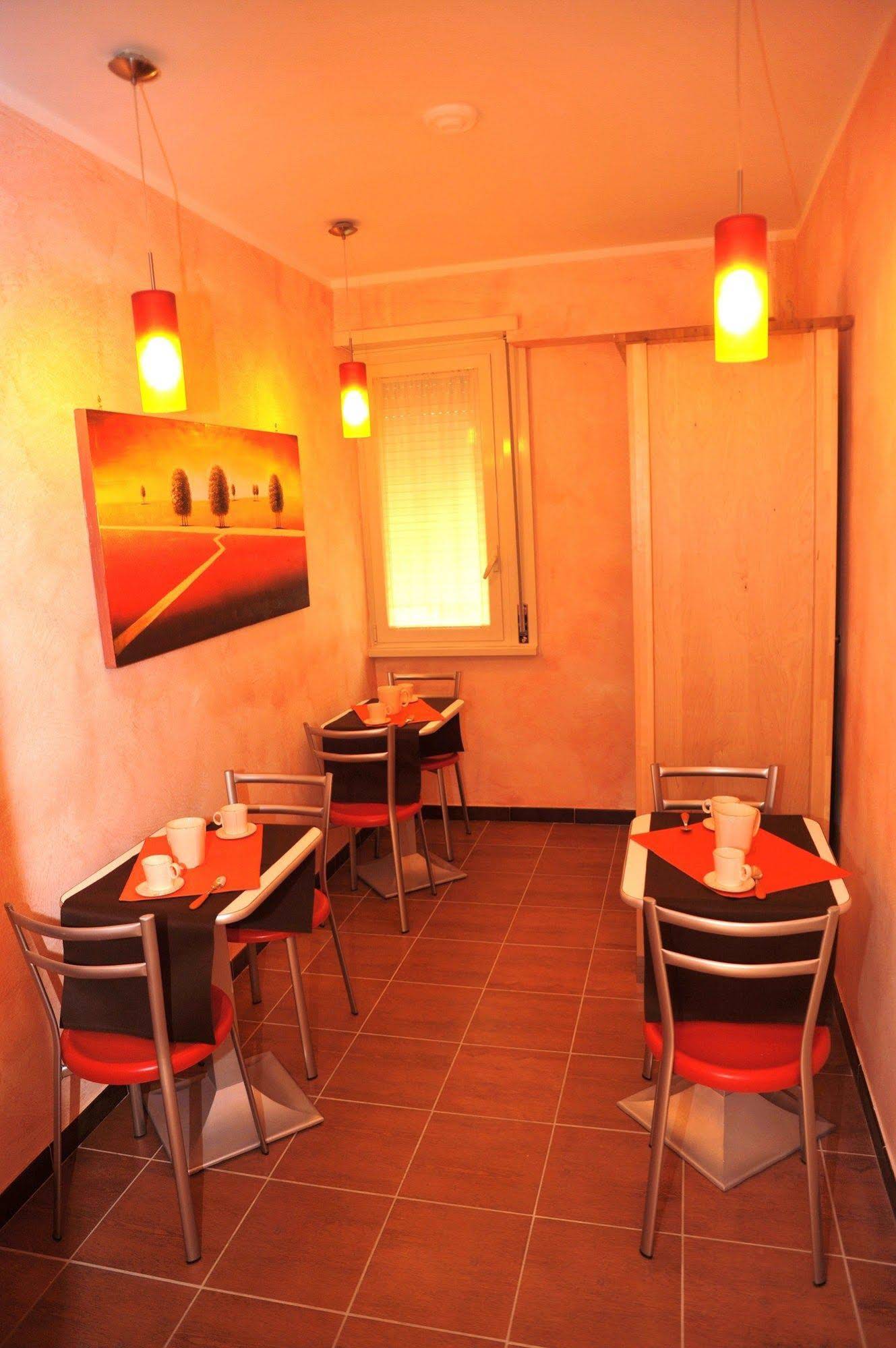Alba Domus Roma B&B