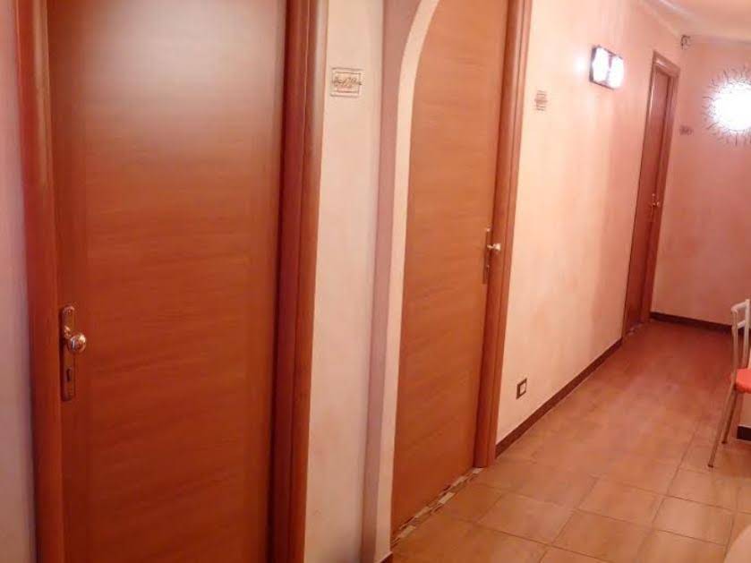 Alba Domus Roma B&B