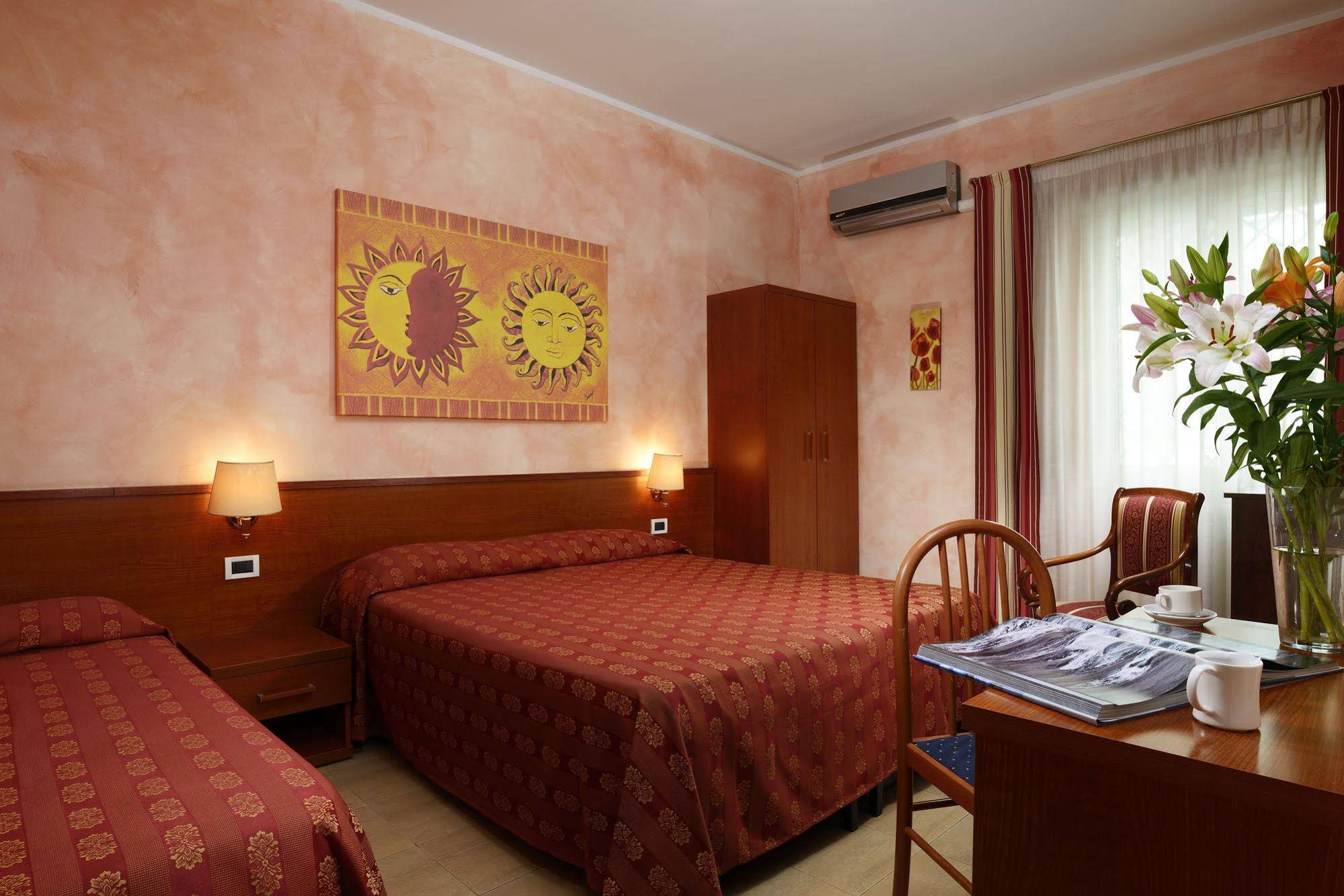 Alba Domus Roma B&B